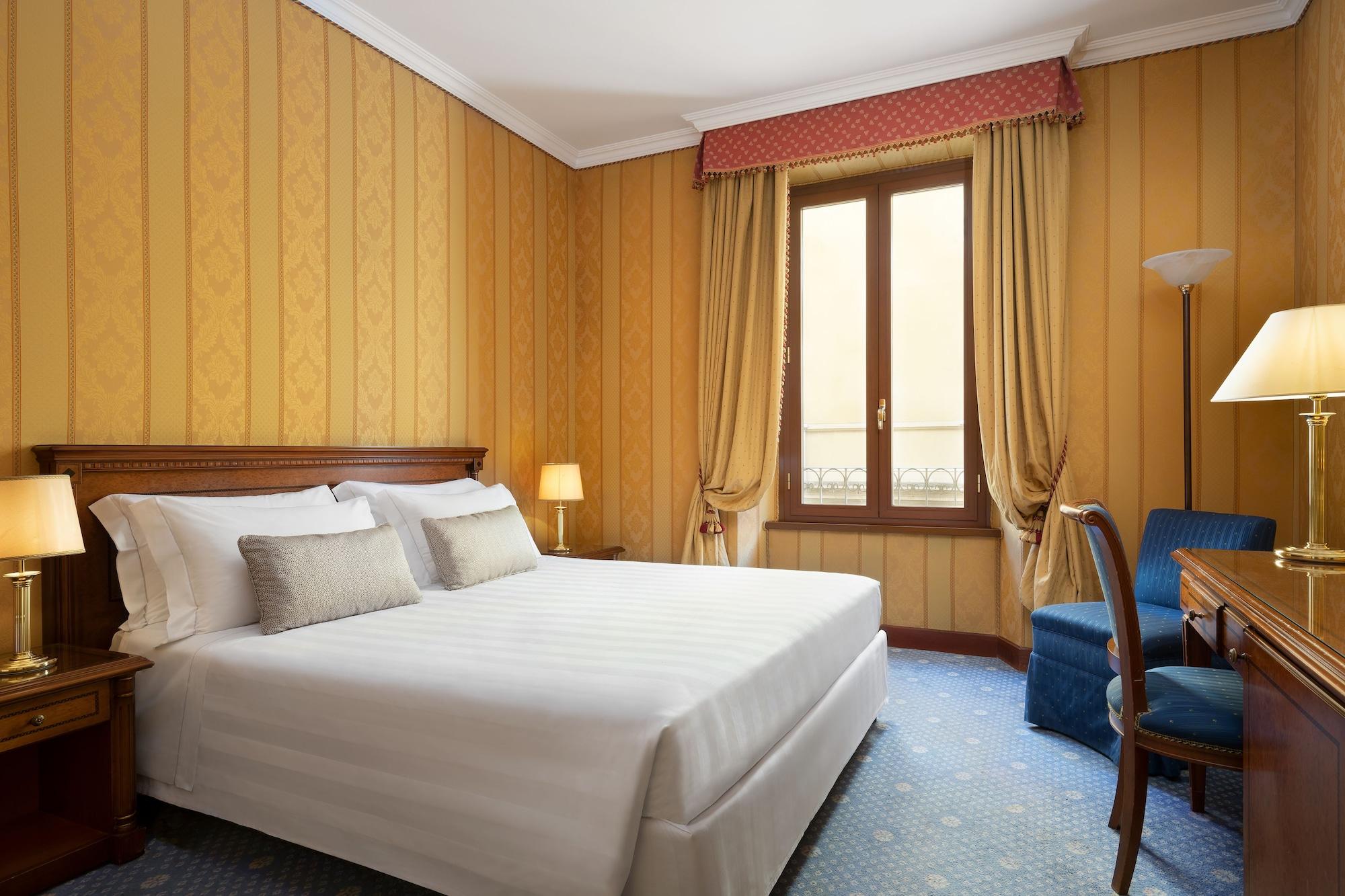 Hotel Sina Brufani Perugia Esterno foto A room at the hotel