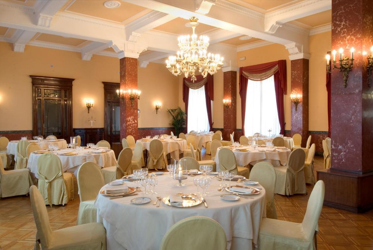 Hotel Sina Brufani Perugia Ristorante foto The ballroom