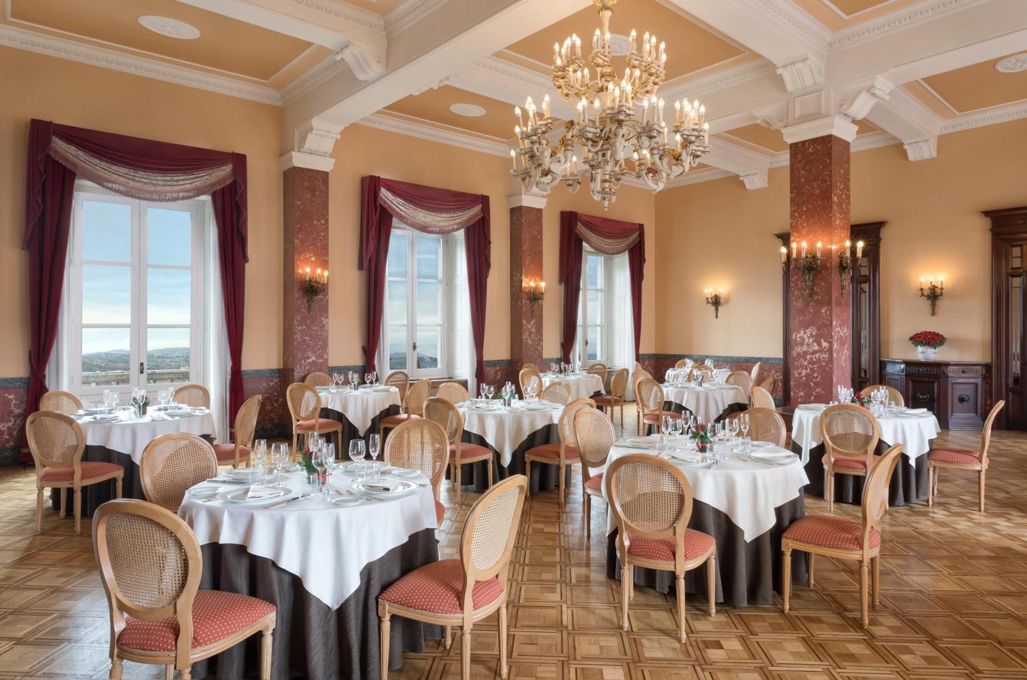 Hotel Sina Brufani Perugia Esterno foto Restaurant